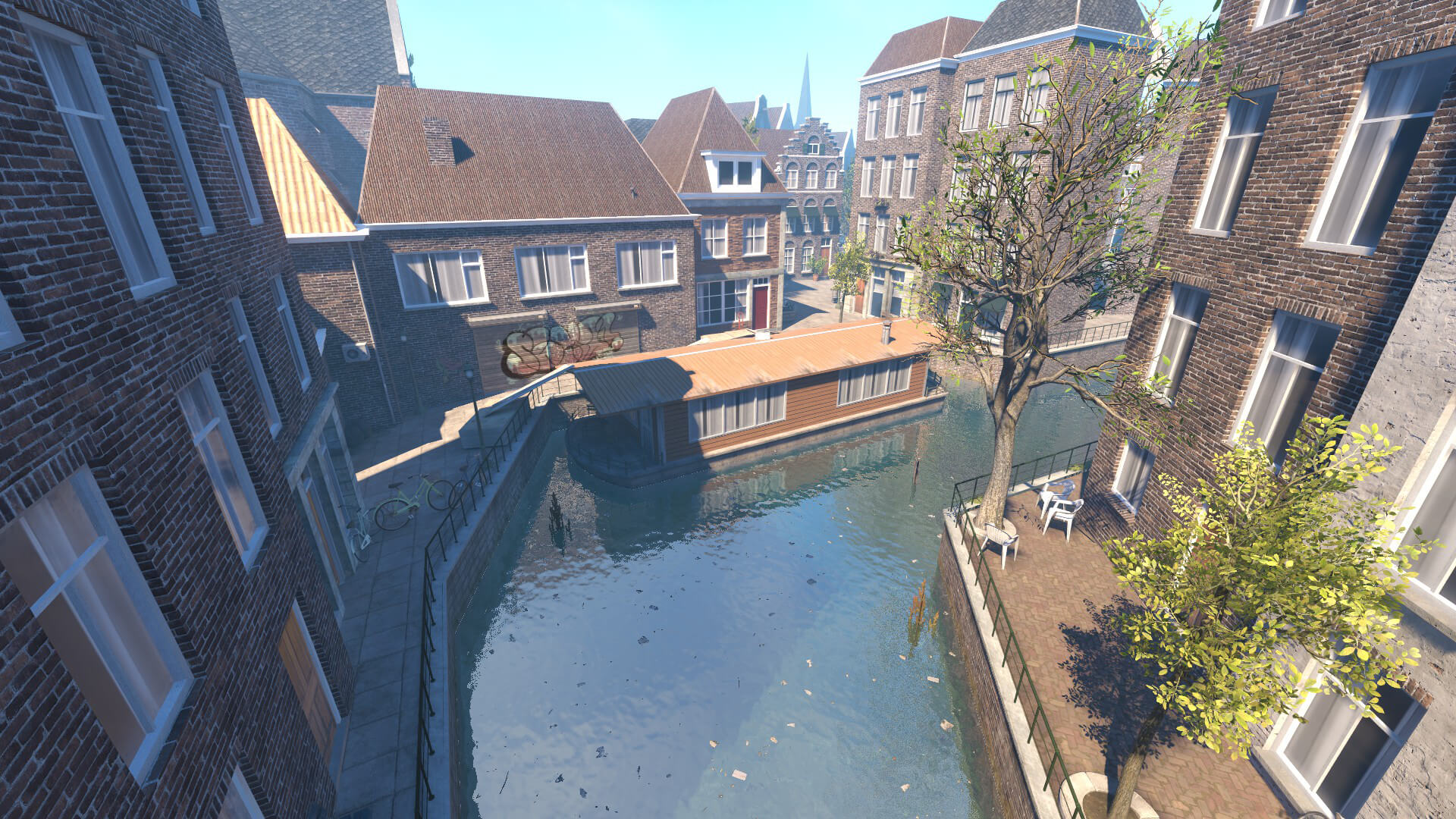 Luchtaanzicht op een gracht met woonboot en historische herenhuizen in Counter-Strike 2 map VESPER
